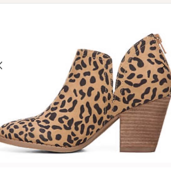 Carlos Santana leopard shooties - Picture 3 of 7